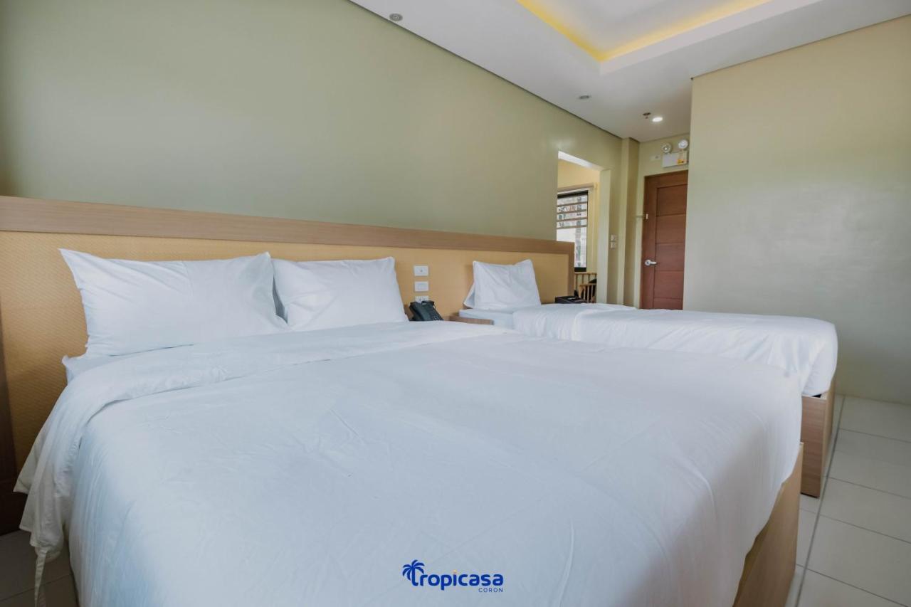 Tropicasa Hotel Корон Екстериор снимка