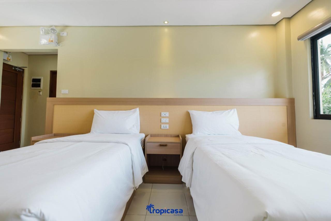 Tropicasa Hotel Корон Екстериор снимка