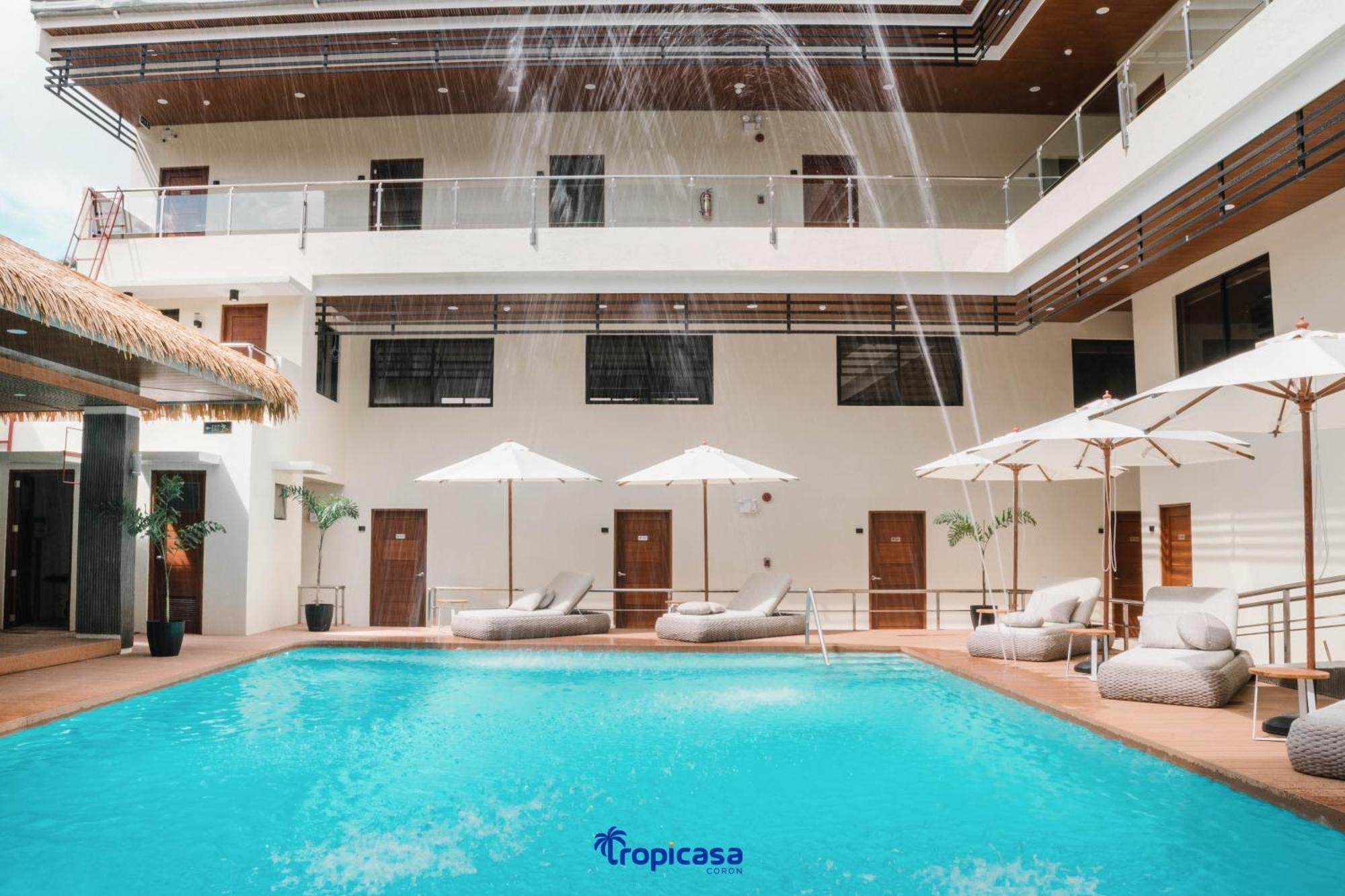 Tropicasa Hotel Корон Екстериор снимка