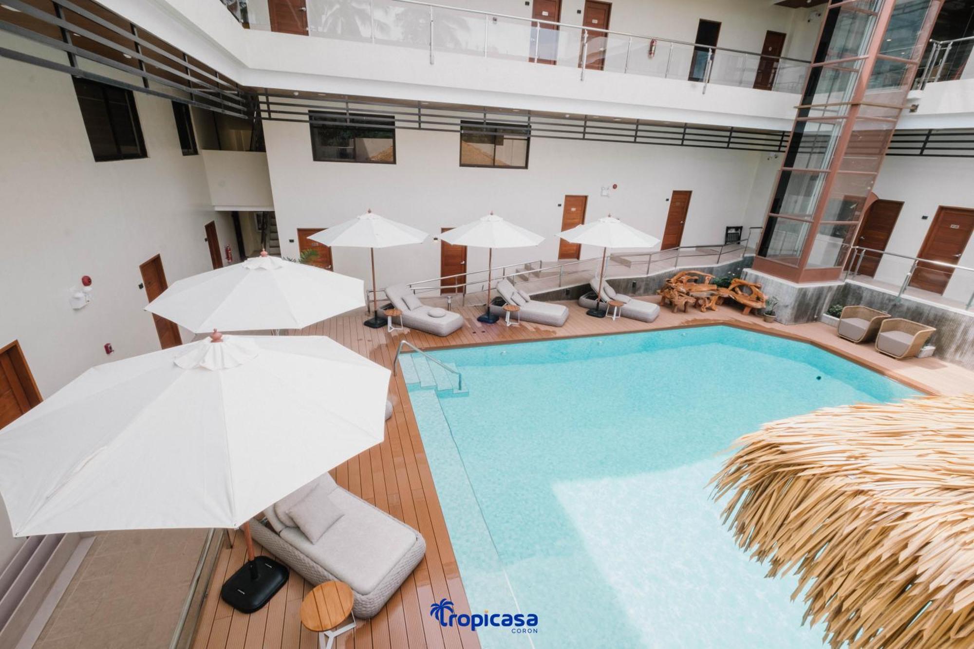 Tropicasa Hotel Корон Екстериор снимка
