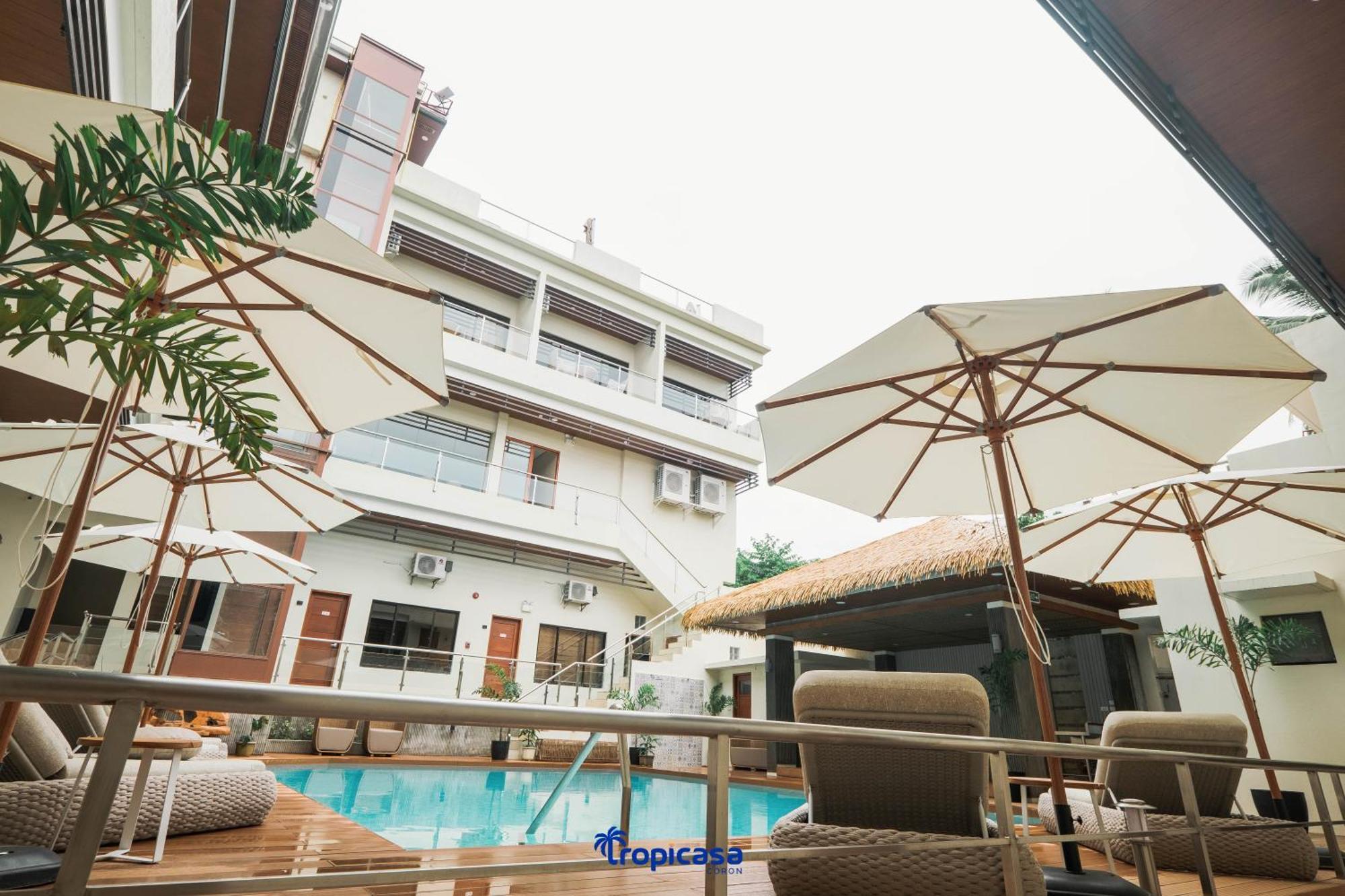 Tropicasa Hotel Корон Екстериор снимка